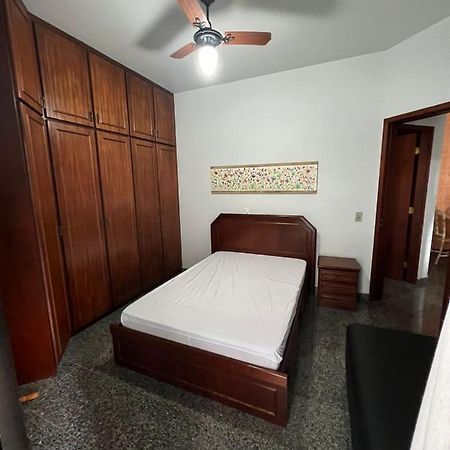 Apartamento No Guaruja Enseada A Beira Mar, Otima Localidade E Com Ar Condicionado Eksteriør billede